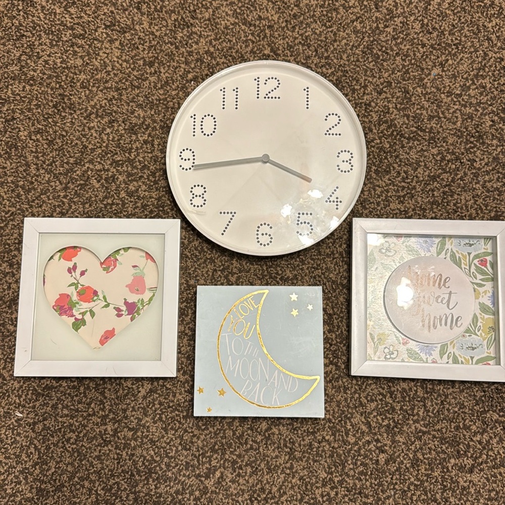 MISCELLANEOUS DORM OR HOME DECOR